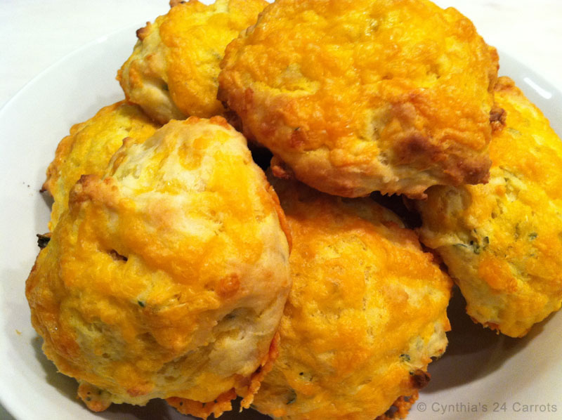 Cheddar Thyme Biscuit Recipe
