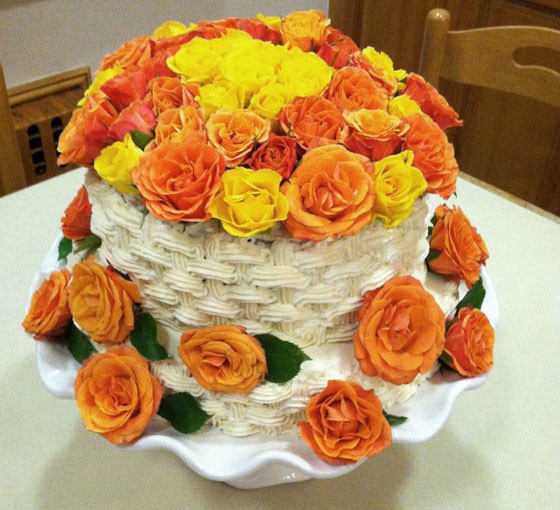 tiered cake with roses